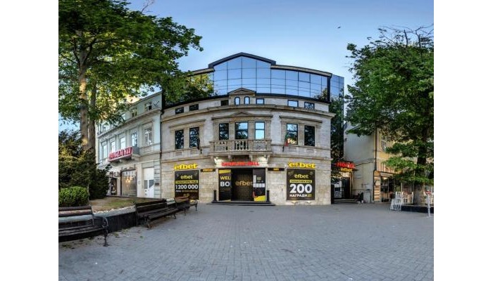 Casino & Hotel Efbet poza 0