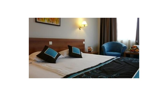 Hotel Golden Tulip poza 3