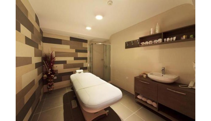 Agusta Spa Hotel poza 13