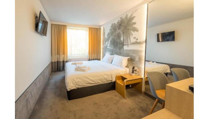 Hotel Raya Garden Park poza 9