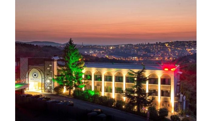 Hotel Raya Garden Park poza 1