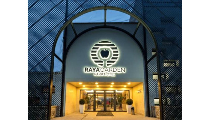 Hotel Raya Garden Park poza 0