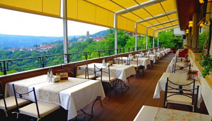 Yantra Grand Hotel poza 2